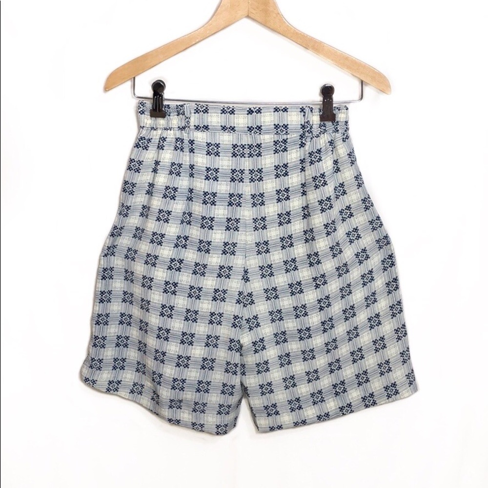 <NWOT>Women’s Stretch Shorts